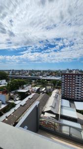Apartamento Luminoso con Balcón a 200 metros de la terminal