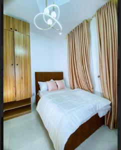 Luxury 4 bedroom duplex