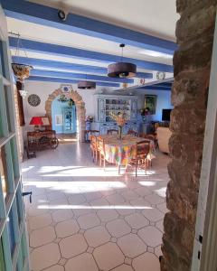 Mas Provençal with Swimming Pool & Air Conditioning