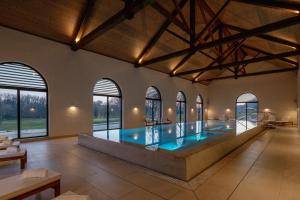 Hotels Domaine Du Roncemay - Hotel, Restaurants, Spa & Golf : photos des chambres