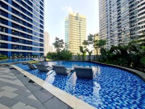 Condo in Makati Staycation - 4-звездочные отели в городе Манила