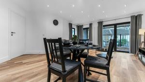 JD Apartments Cityscape Balcony Suite East Croydon