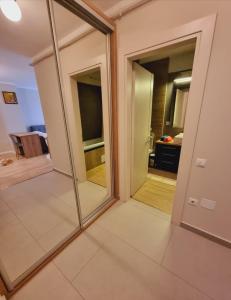 Queency Apartament cu gradina și parcare gratuita