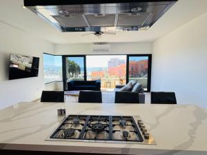 Los Cerritos Oceanview at The Point,8