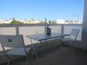 Marsaxlokk Sea Side 2 bedroom Apartment - Żejtun