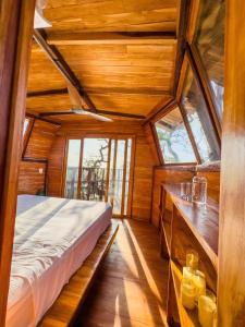 COCO SALVAJE Tree House