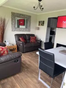 Dragon Chalets, 155 Sunbeach Holiday Village, Scratby - Scratby