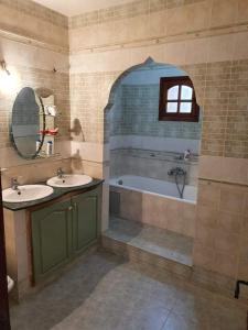Agréable villa proche de la mer a Chott Meriem