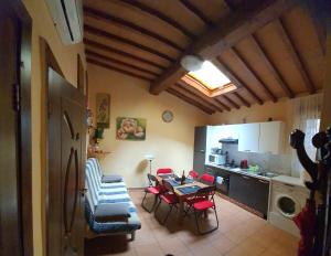Appartamento con 2 Camere da Letto
