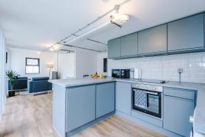 Home away from home just off Junction 21 of M6