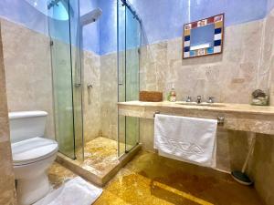 by Calamari Homes - El Porvenir 404 walled city