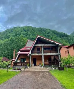 Pensiunea Cristalis - Ţuţuleşti