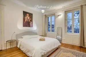 Bedroom 2 - Authentic charm - COLIVING Historic House - 普雷夫桑莫昂