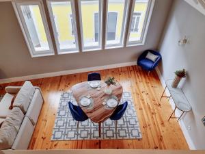 Charming loft with mezzanine in the city center