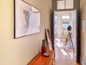 Stunning flat with private balcony in city center