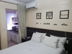Flat Di Roma Rio Quente Goiás - 伊通比亚拉