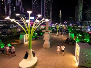 WHITE PEARL - Orbi City