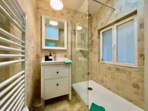 La Chouette Blanche, hypercentre