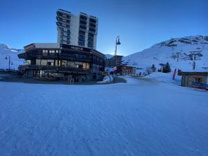 Tignes le lac, au pied des pistes, Ski in-out.