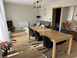 Maisons de vacances Gites Rozanna avec acces detente SPA JACUZZI : photos des chambres