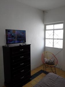 Habitación exclusiva para hombres LGBT