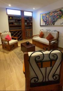 Hermosa Casa con Chimenea