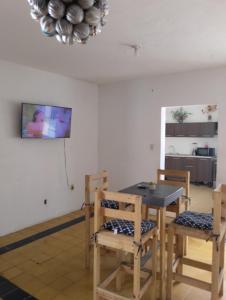 Habitación exclusiva para hombres LGBT