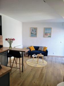 Appartements Appart cosy avec terrasse et parking prive : photos des chambres