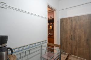 The Sweetest Acropolis Flat