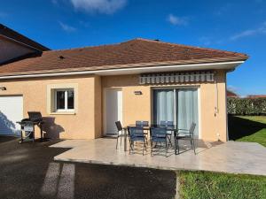 Maisons de vacances Le gite de Midi for 6 pers - Quiet garden : photos des chambres