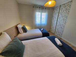 Maisons de vacances Le gite de Midi for 6 pers - Quiet garden : photos des chambres