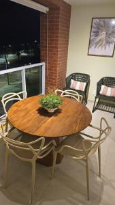 Apartamento Decorado 34 em condomínio frente Mar