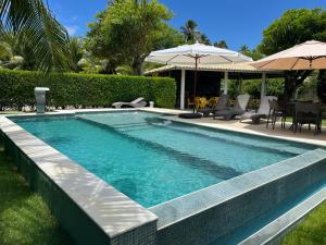 Casa Paraíso da lagoa 9 suítes na ilha