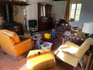 Maisons de vacances Gite Saint Joseph 5 minutes a Lac d -Eguzon : photos des chambres