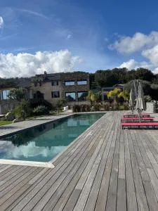 Villa avec dépendance vue mer piscine privée 12p - Loreto-di-Casinca