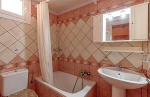 Charming Studio Just Steps from Paramonas Beach