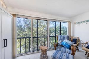 2 bed 2 bath centrally located on Siesta Key