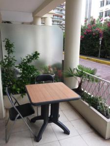 Appartement T2 climatisé à proximite immediate des plages de juan les Pins