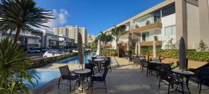 House in Cond Next to Beach