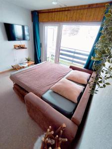 Chalet Alpin, central et parking