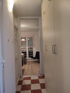 GREEN APARTMENT OSIJEK, self check in