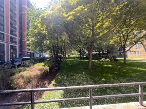 3 Double Bedroom, Duplex Apartment, Edgware Rd W2, ZONE 1