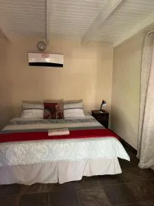 Oewerbos river camp - Kotzeshoop