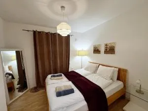 Cozy Independent House with Free Parking and 20 mins to center - Torpparinmäki