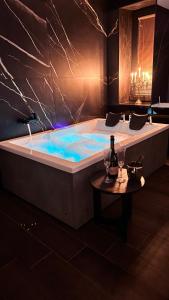 LION Apartments - DEBAR MAALO