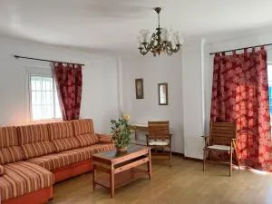 Chalet Grande Margarita, 75 - El Campillo