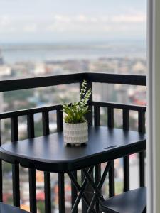 Condo Near Ayala Cebu City in Cityscape Grand Tower