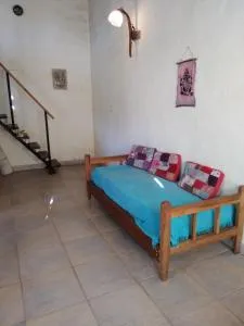 Pūrna casita tipo cabaña en Tandil - Napaleofú