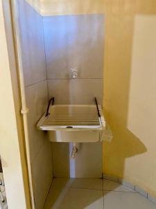 Kit linda e confortável no centro de Cabo Frio