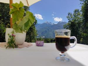 Acogedora cabaña en el bosque, acceso vehiculos 4x4